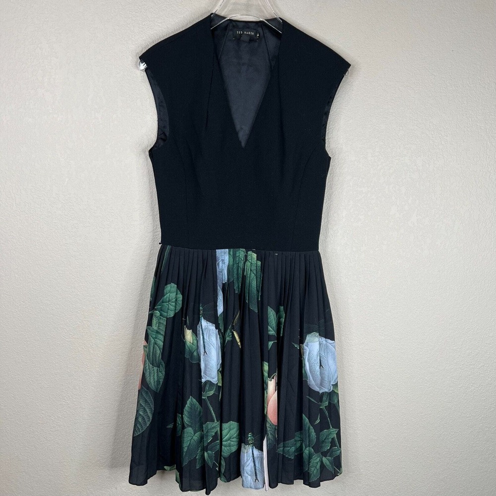 Ted Baker Niaa Dress Size 1 Black Pleated Distinguishing Roses Sleeveless V Neck